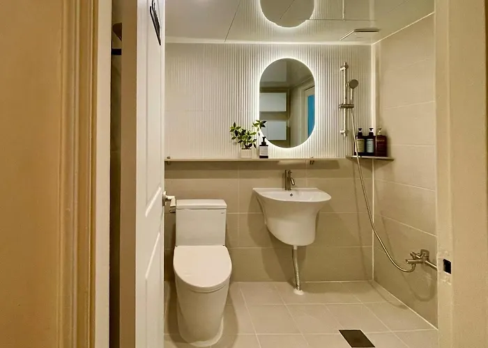 아파트 2 Bedrooms, Jamsil, Lotte World, Olympic Park Kspodome, 3 Beds, 잠실 15분, 중앙보훈병원역 도보 3분, 침대 3개