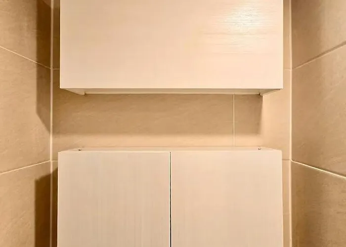 2 Bedrooms, Jamsil, Lotte World, Olympic Park Kspodome, 3 Beds, 잠실 15분, 중앙보훈병원역 도보 3분, 침대 3개 아파트