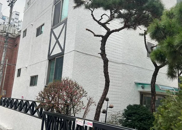 2 Bedrooms, Jamsil, Lotte World, Olympic Park Kspodome, 3 Beds, 잠실 15분, 중앙보훈병원역 도보 3분, 침대 3개